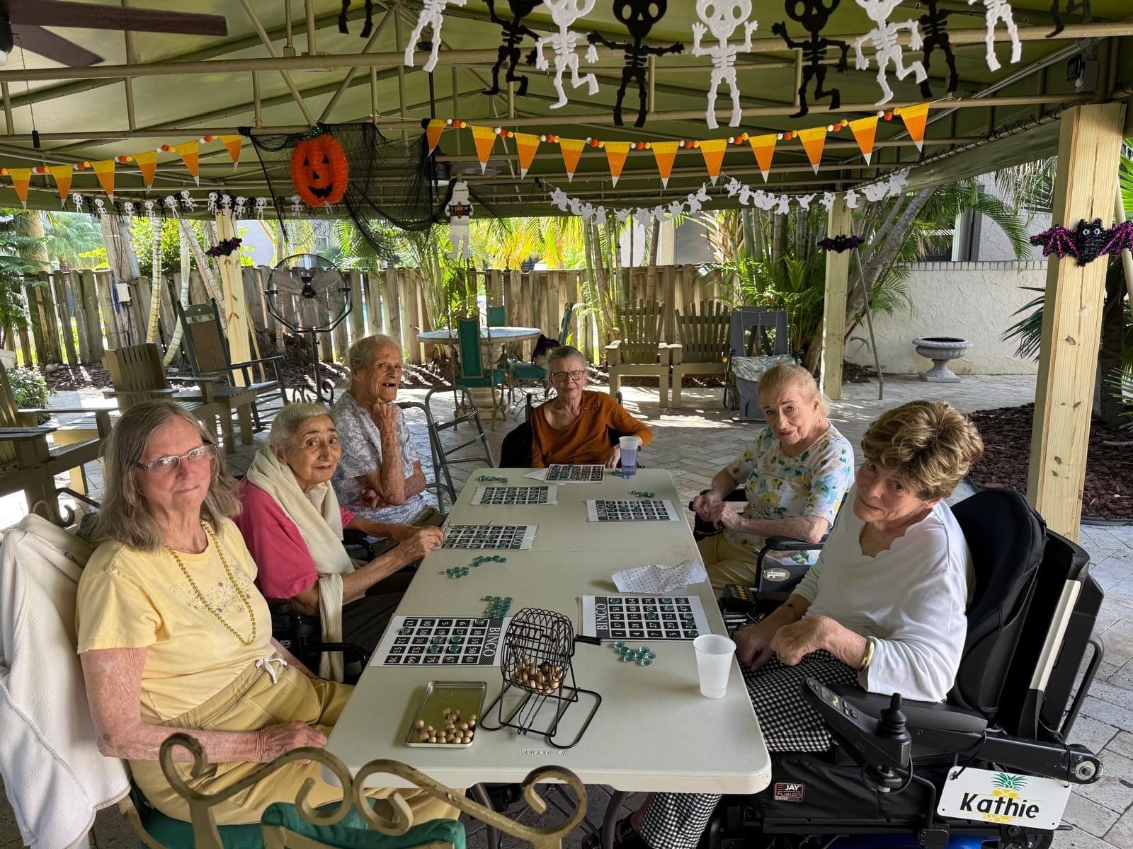 A Day in the Life at Royal Palm Senior Residence: Experience Our Warmth, Care, and Community