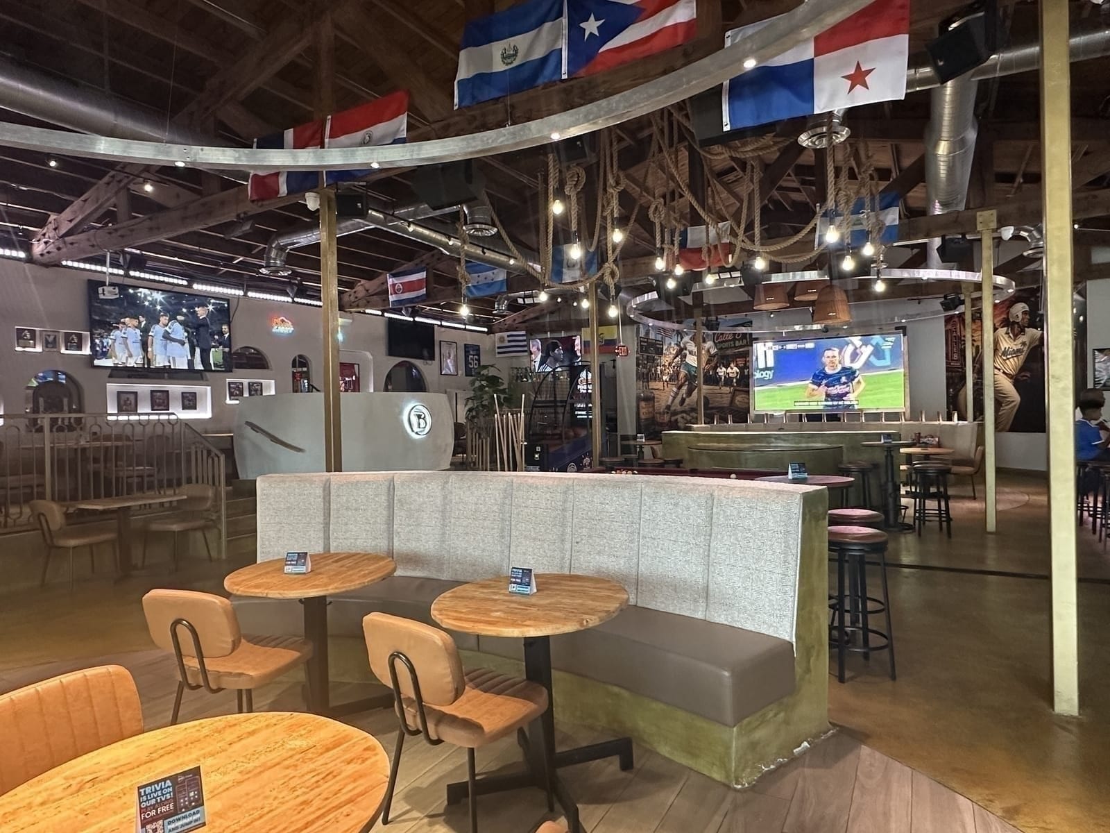 Pop-A-Shot at Calle 8 Sports Bar
